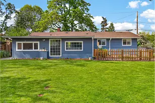 7812 SE Crystal Springs Blvd, Portland, OR 97206 - Photo 20