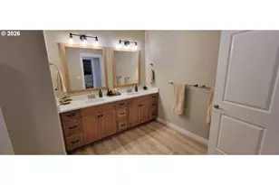 879 Pebble Creek St, Sutherlin, OR 97479 - Photo 24