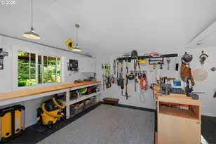 8795 SW Birchwood Rd, Portland, OR 97225 - Photo 44
