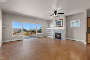 3551 SW Salmon Ct, Redmond, OR 97756 - Photo 4
