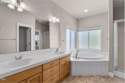3551 SW Salmon Ct, Redmond, OR 97756 - Photo 12