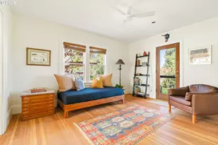 1941 SW Canby St, Portland, OR 97219 - Photo 8