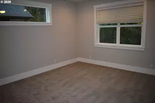 2233 SE 14th St, Battle Ground, WA 98604 - Photo 6