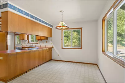 35255 S Summit Ln, Molalla, OR 97038 - Photo 8