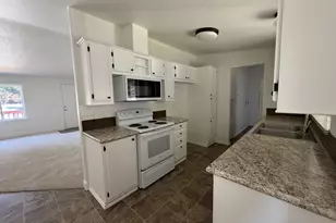 13401 NE 28th St, Vancouver, WA 98682 - Photo 8