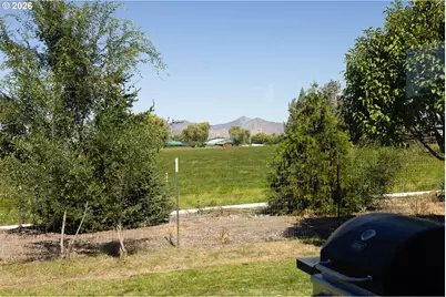 2721 NE 6th Dr, Redmond, OR 97756 - Photo 30