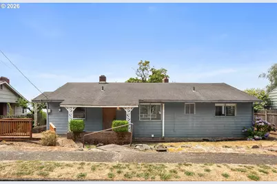 2915 E McLoughlin Blvd, Vancouver, WA 98661 - Photo 1