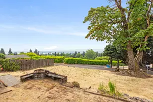 2915 E McLoughlin Blvd, Vancouver, WA 98661 - Photo 36