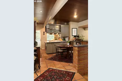 4242 SW Twombly Ave, Portland, OR 97239 - Photo 12