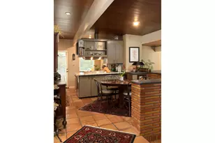 4242 SW Twombly Ave, Portland, OR 97239 - Photo 12