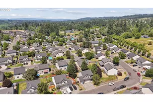 228 E 17th Pl, La Center, WA 98629 - Photo 34