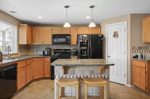 228 E 17th Pl, La Center, WA 98629 - Photo 12