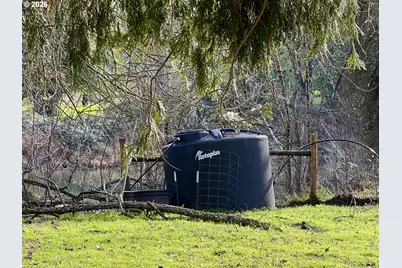 S Old Highway 99 S, Myrtle Creek, OR 97457 - Photo 30