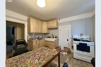 506 E 4th St, The Dalles, OR 97058 - Photo 12