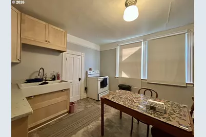 506 E 4th St, The Dalles, OR 97058 - Photo 20
