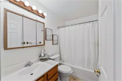 1298 Minnesota Ave, Coos Bay, OR 97420 - Photo 18