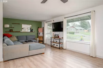 21480 S Clearview Ct, Oregon City, OR 97045 - Photo 8