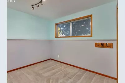 8835 SW Oak Ln, Portland, OR 97223 - Photo 34