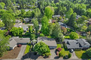 8835 SW Oak Ln, Portland, OR 97223 - Photo 40