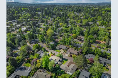 8835 SW Oak Ln, Portland, OR 97223 - Photo 44