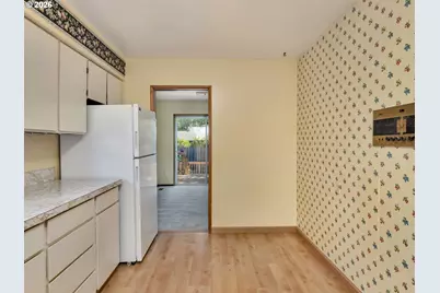 8835 SW Oak Ln, Portland, OR 97223 - Photo 20