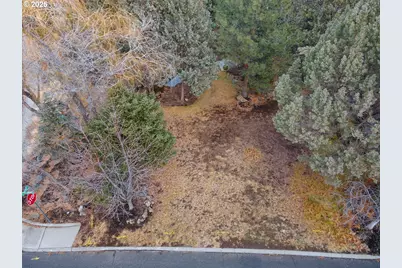 3162 NW Craftsman Dr, Bend, OR 97703 - Photo 6