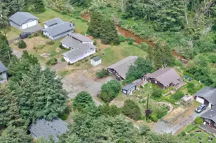 25955 David Ave, Rockaway Beach, OR 97136 - Photo 38