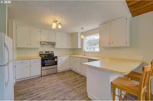 25955 David Ave, Rockaway Beach, OR 97136 - Photo 10