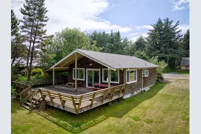 25955 David Ave, Rockaway Beach, OR 97136 - Photo 2
