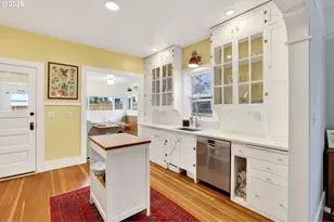 308 W 35th St, Vancouver, WA 98660 - Photo 10