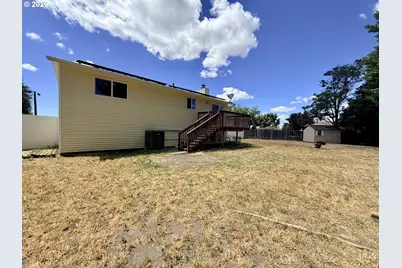 520 Patsy Ct, Hermiston, OR 97838 - Photo 16
