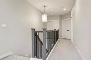 8514 SW 46th Ave, Portland, OR 97219 - Photo 24