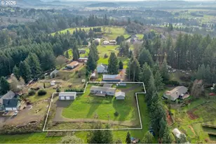 1033 Camelot Dr, Salem, OR 97306 - Photo 8