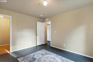 1033 Camelot Dr, Salem, OR 97306 - Photo 42