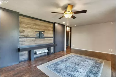 1033 Camelot Dr, Salem, OR 97306 - Photo 34