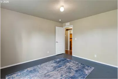 1033 Camelot Dr, Salem, OR 97306 - Photo 44