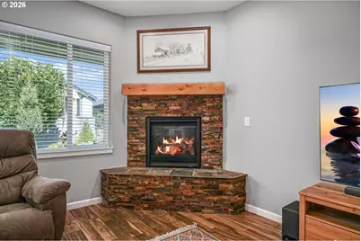 2144 SE Rhododendron Ave, Dallas, OR 97338 - Photo 12