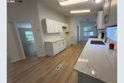 25368 E Cedar Glen Loop, Welches, OR 97067 - Photo 8