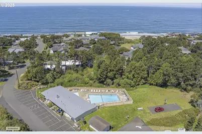 5655 Palisades Dr, Lincoln City, OR 97367 - Photo 32