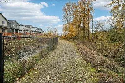 1121 N Auburn Pl, Ridgefield, WA 98642 - Photo 24