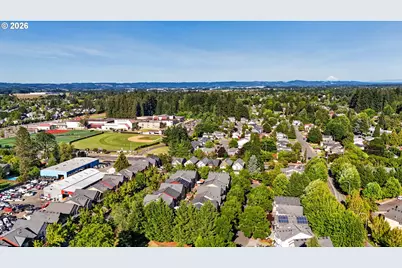212 NW Glencory St, Hillsboro, OR 97124 - Photo 32