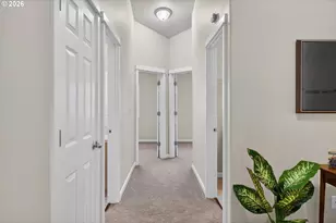 212 NW Glencory St, Hillsboro, OR 97124 - Photo 22