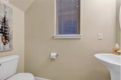 212 NW Glencory St, Hillsboro, OR 97124 - Photo 12