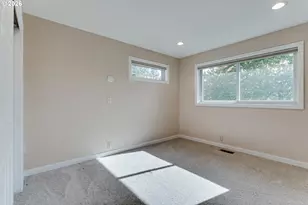 1244 Courtney Pl, Eugene, OR 97405 - Photo 34