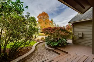 1244 Courtney Pl, Eugene, OR 97405 - Photo 2