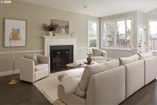 13276 Deerfield Ct, Lake Oswego, OR 97035 - Photo 8