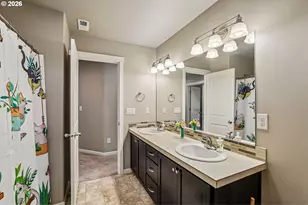 527 N Allen Creek Dr, Ridgefield, WA 98642 - Photo 20