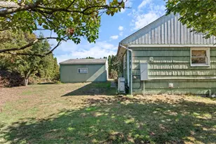 301 E 2nd St, Canby, OR 97013 - Photo 28