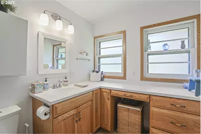 52379 SW 4th St, Scappoose, OR 97056 - Photo 22