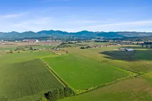 4930 Hwy 101 S, Tillamook, OR 97141 - Photo 8